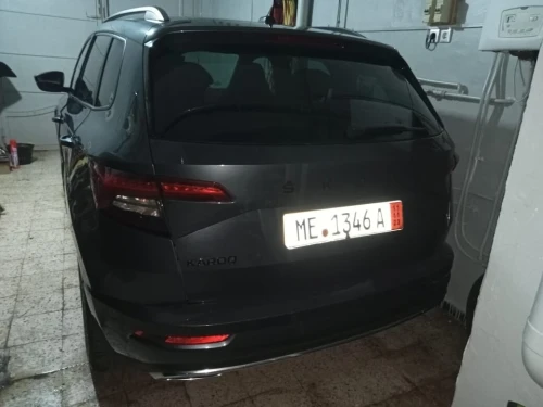 Skoda Karoq 2021 Sport line Black black