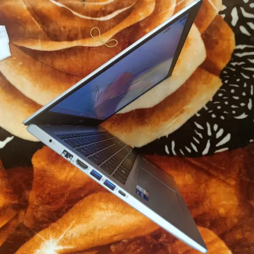 Acer Aspire 5