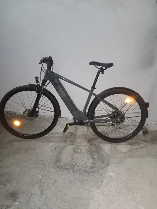 Velo electrique rockrider neuf avec chargeur