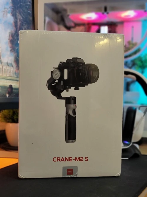Stabilisateur Zhiyun Crane M2-S (NUEF, Jamais Utilisé)