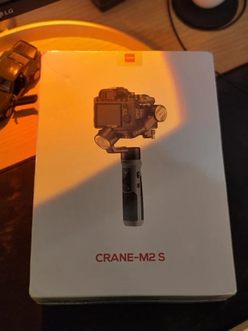 Stabilisateur Zhiyun Crane M2-S (NUEF, Jamais Utilisé)