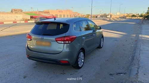 Kia Carens 2015 Premium