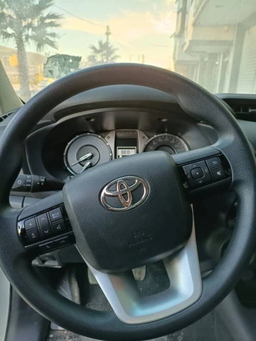 Toyota Hilux 4x2 2025 4x2 double cabine