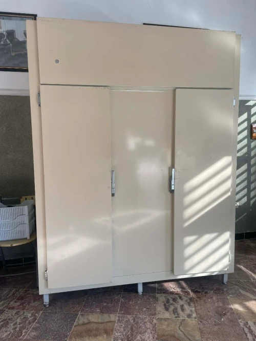 ARMOIRE FRIGORIFIQUE 1500 L SANS MOTEUR