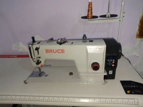 Machine à coudre