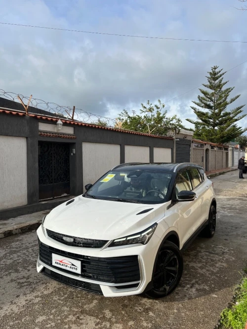Geely Coolray 2025 