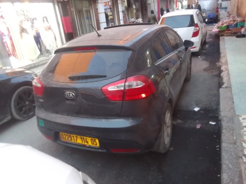 Kia Rio 5 portes 2014 4 GO