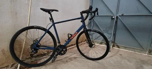 vélo de route triban rc 120 très bonne état taille XL