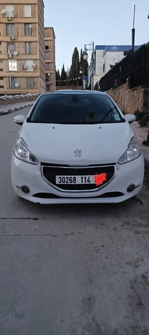Peugeot 208 2014 Allure