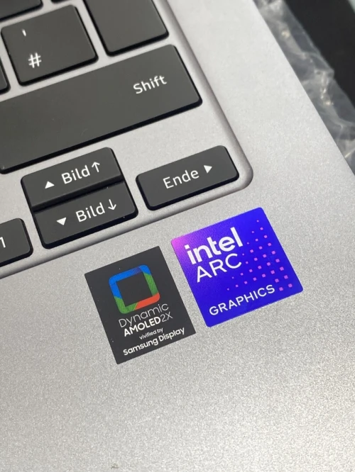 SAMSUNG GALAXY BOOK 5 PRO ultra 7-258v