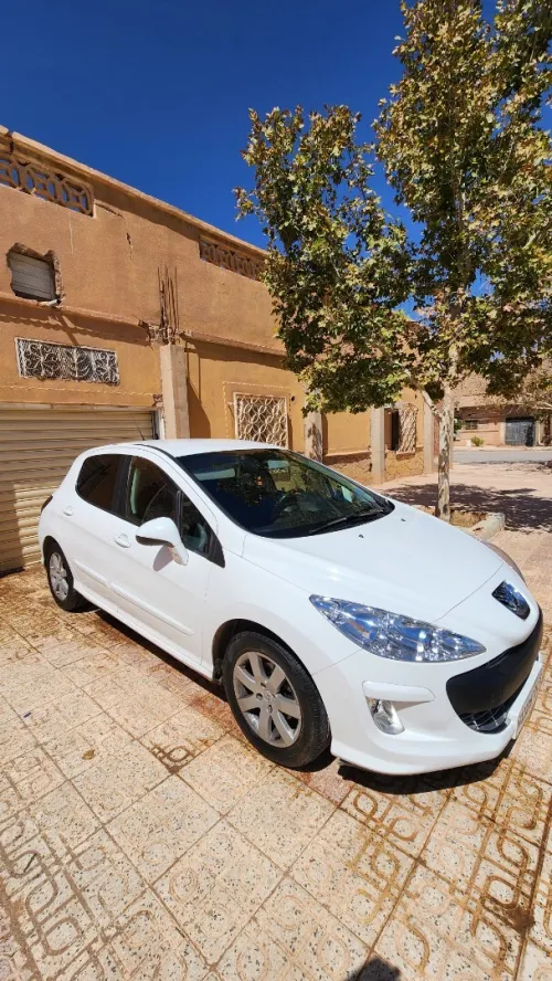 Peugeot 308 2011 