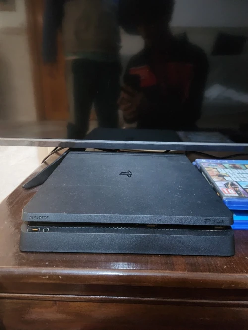 ps4 slim 1t