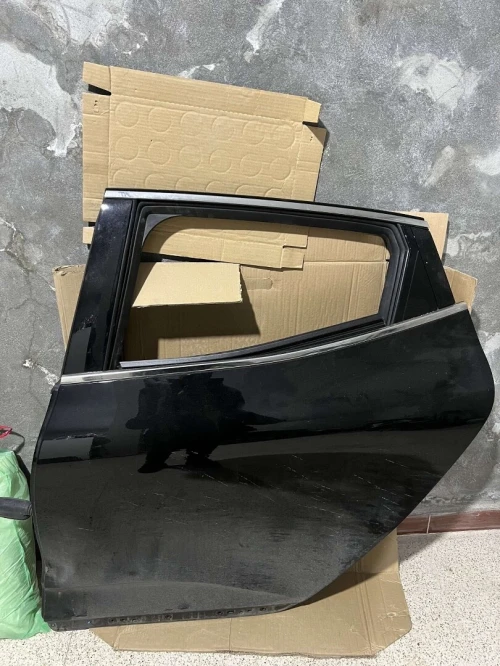 Porte arriere conducteur gauche clio5