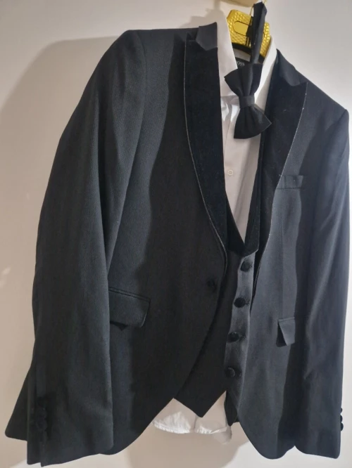 Costume