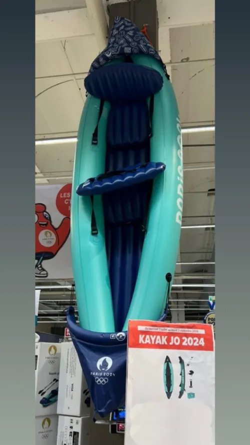 Kayak gonflable NEUF (Jamais utilisé) + Équipement complet