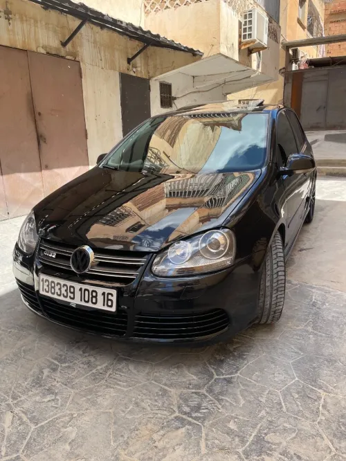 Volkswagen Golf 5 2008 R32