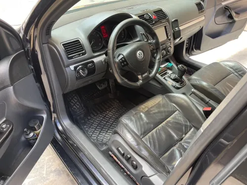 Volkswagen Golf 5 2008 R32