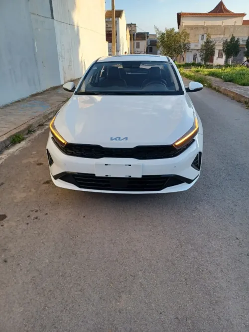 Kia K3 2025 La tout options