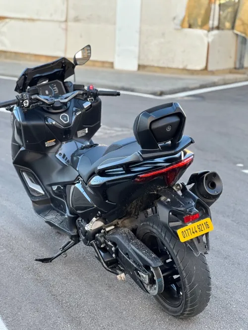 YAMAHA TMAX 2021