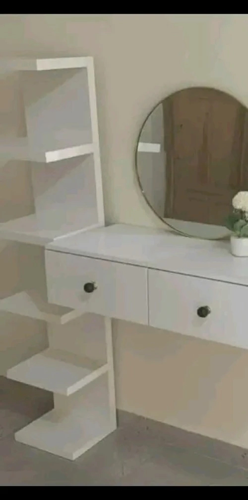 coiffeuse avec miroir