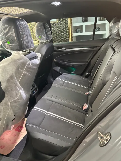 Volkswagen Golf 8 2025 R-Line
