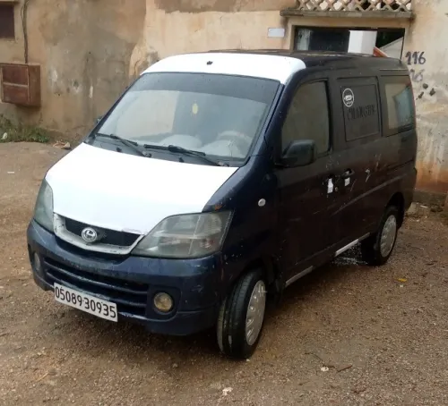 Changan كمرسيال 2009 اسونس