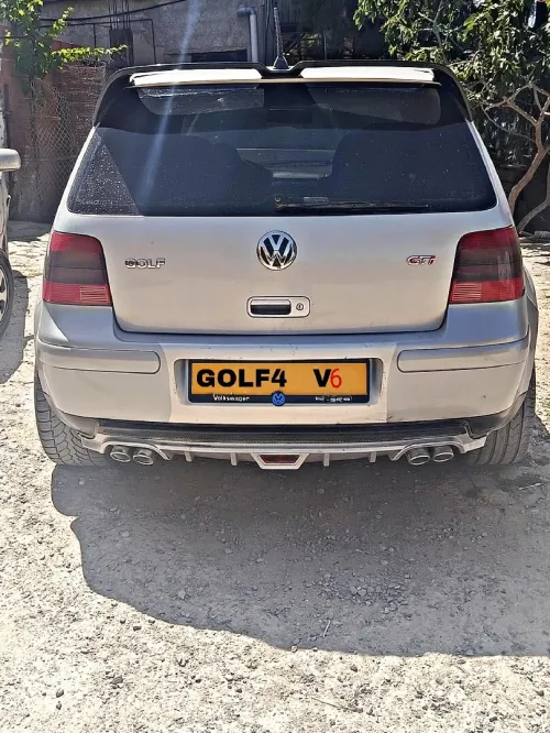 Volkswagen Golf 4 1998 R32
