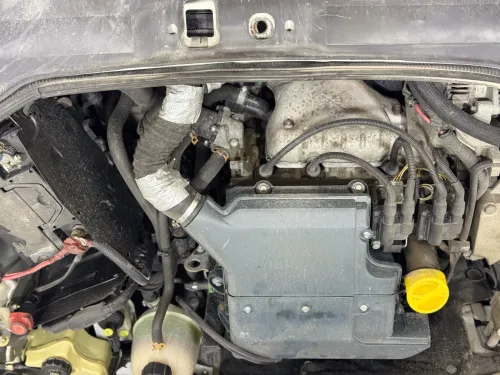 Renault Clio 2 2000 Extreme