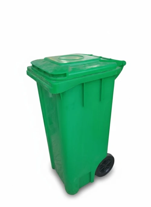 LES POUBELLES EN PLASTIQUE