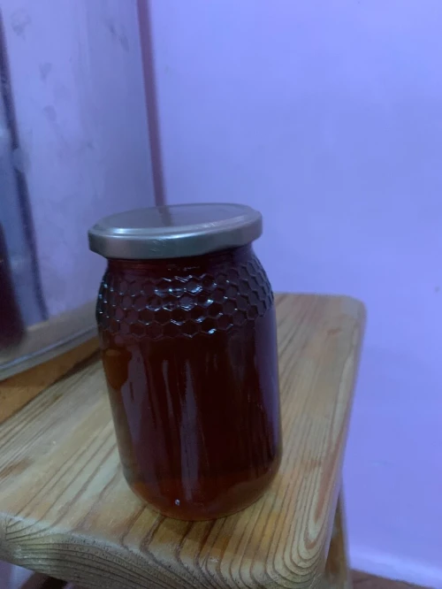 عسل حر ذو جودة عالية