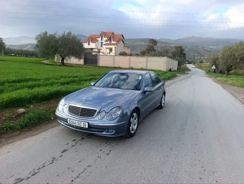 Mercedes Classe E 2003 avantgarde