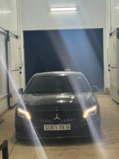 Mercedes CLA 2016 Coupé Exclusif + AMG 