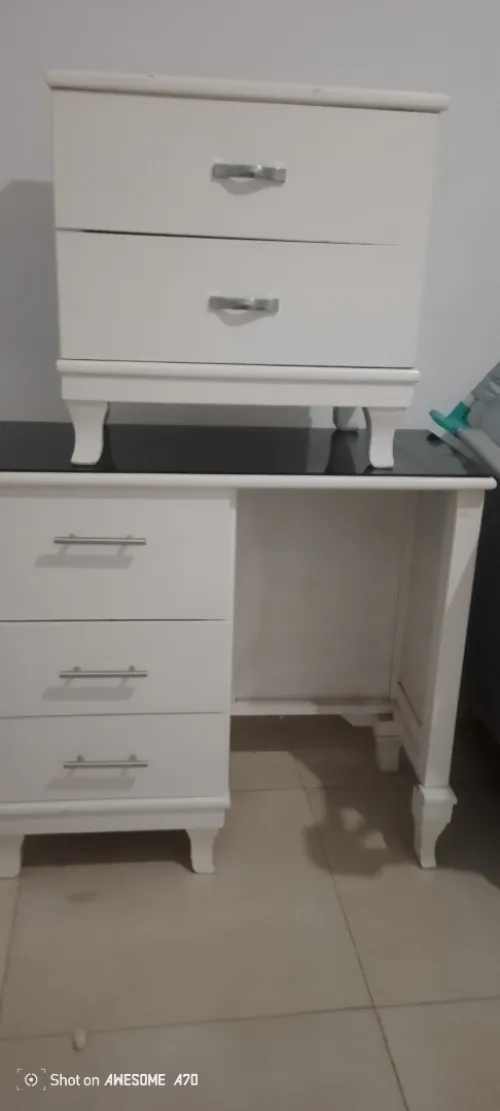 Armoire+coiffeuse+table de nuit