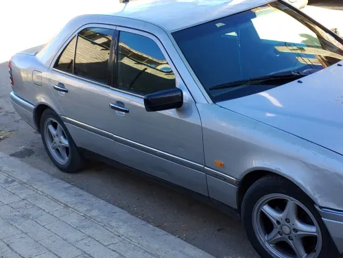 Mercedes Classe C 1997 W 202
