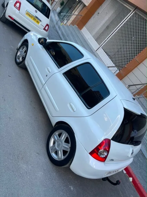 Renault Clio Campus 2012 Clio Campus