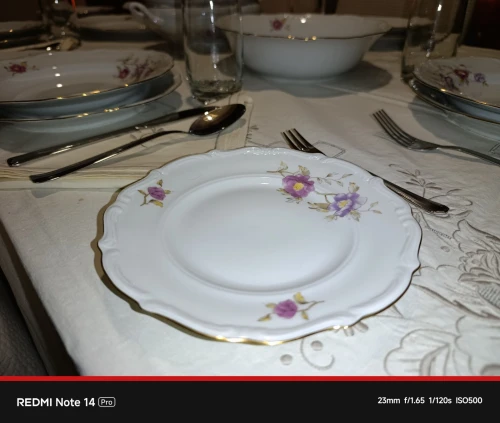 Service de table en porcelaine polonaise vintage