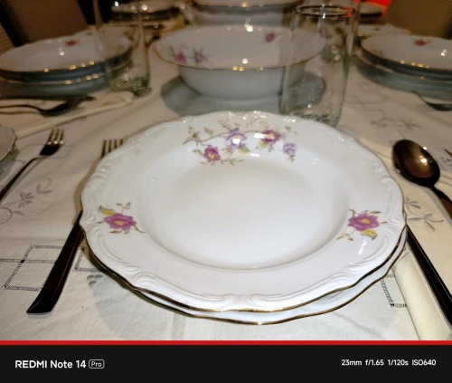 Service de table en porcelaine polonaise vintage