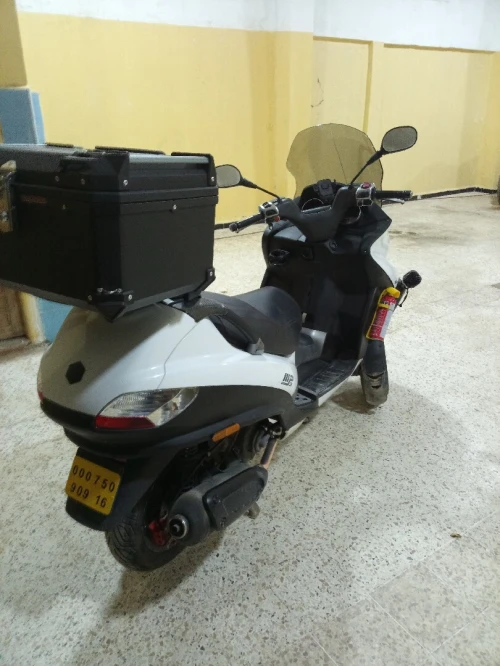Piaggio MP3 