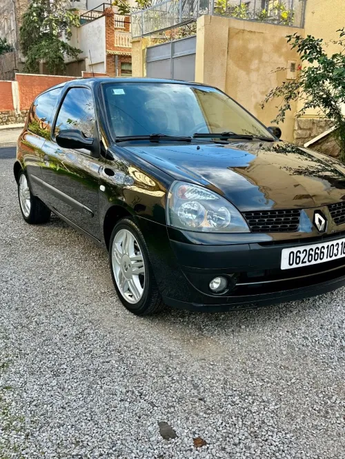 Renault Clio 2 2003 Extreme