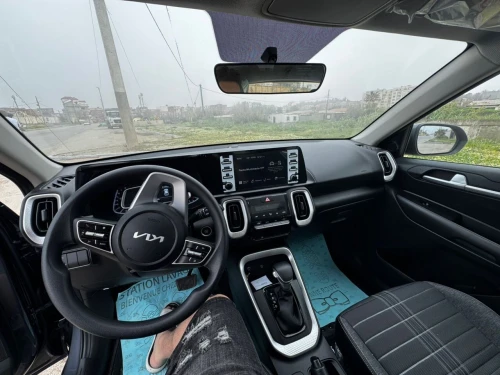 Kia Sonet  2025 Toute option