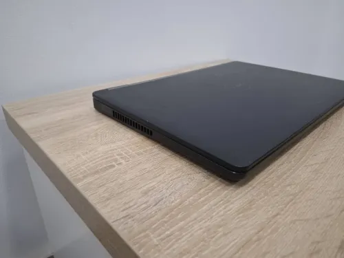Dell Latitude 5570  i5 6eme HQ