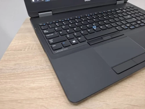 Dell Latitude 5570  i5 6eme HQ