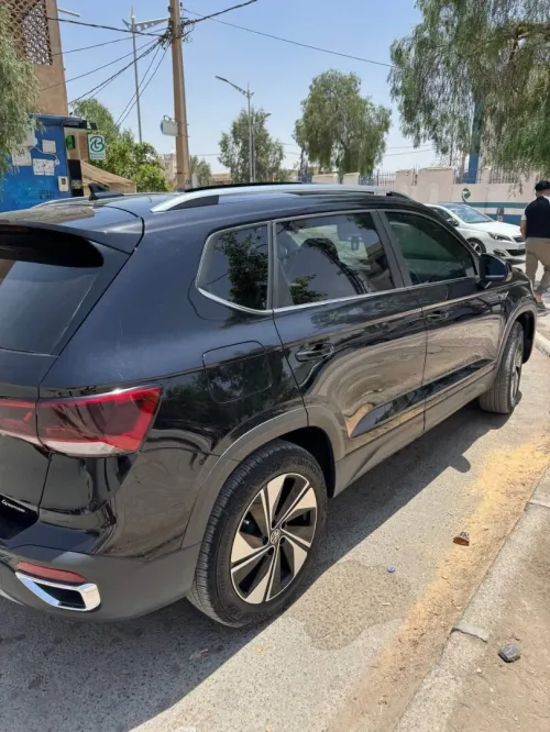 Volkswagen Taos 2024 