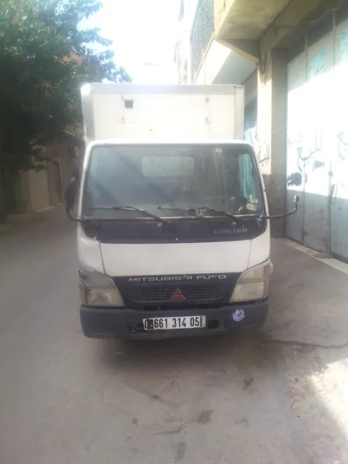 Mitsubishi canter 2014