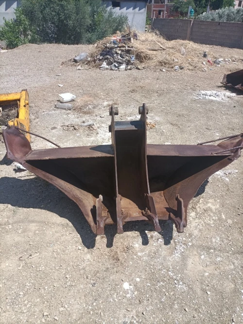  ACCESSOIRE ENGIN JCB 
