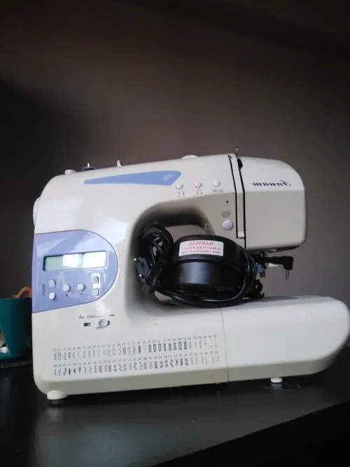 Machine a coudre électronique fanam