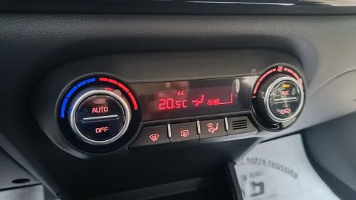 Kia KX1 2025 Kia KX1 Luxury