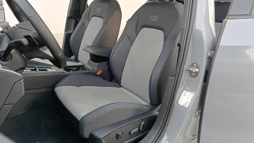 Volkswagen Golf 8 2025 R-Line full black édition