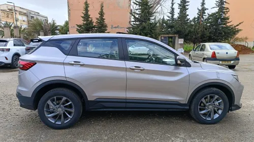 Geely Coolray 2025 Super max + siège électrique + main libre