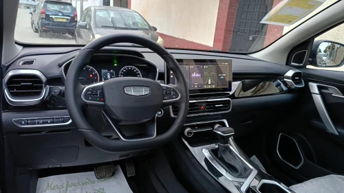 Geely Coolray 2026 Super Max + siège électrique + toit ouvrant + main libre
